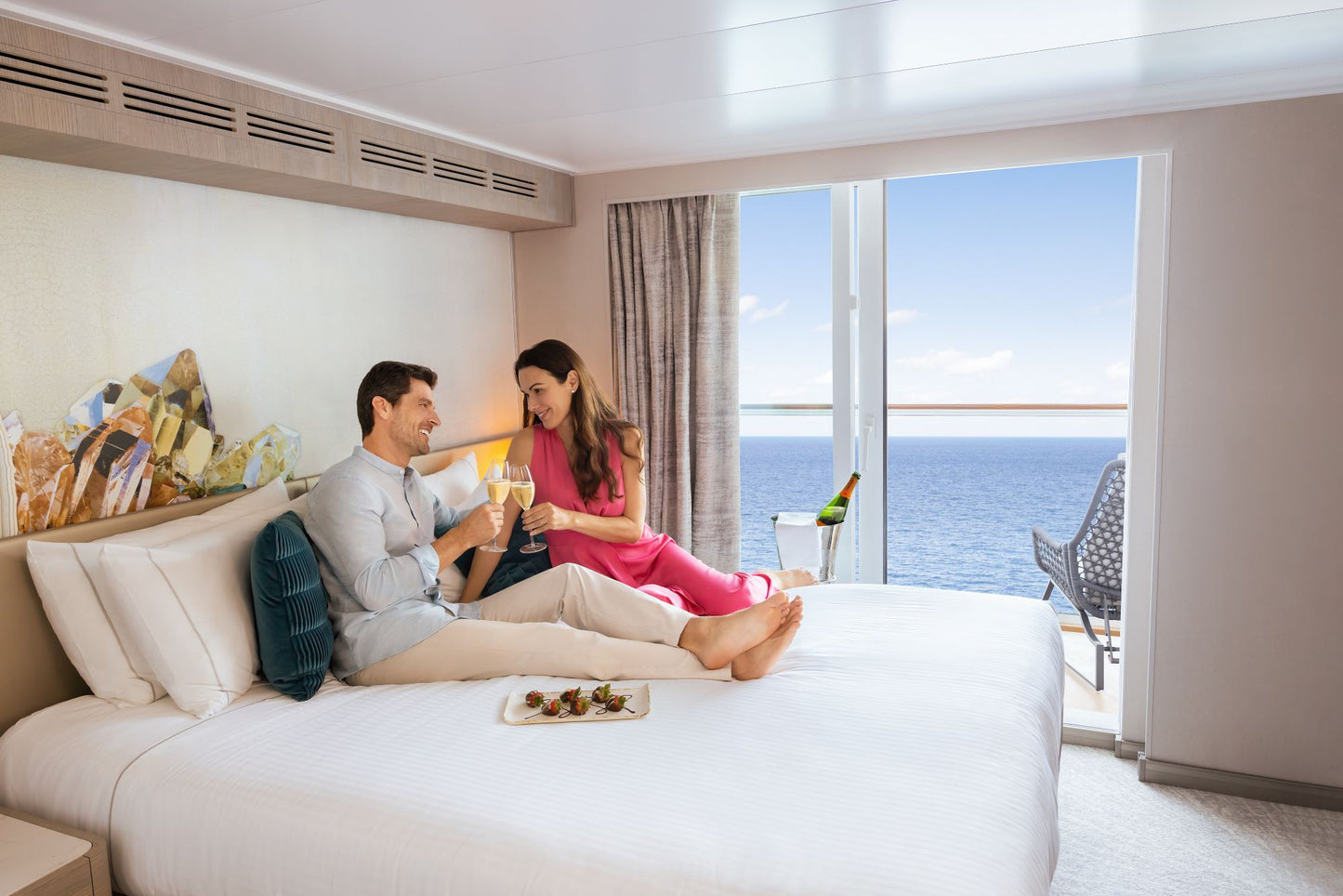 ONYX: ELEVATE YOUR ANNUAL REWARD WITH NORWEGIAN CRUISE LINE
